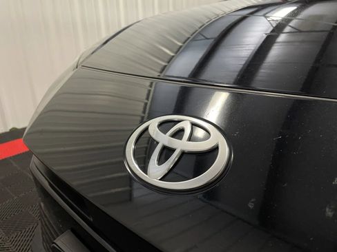 Used 2025 Toyota Camry LE FWD image 7