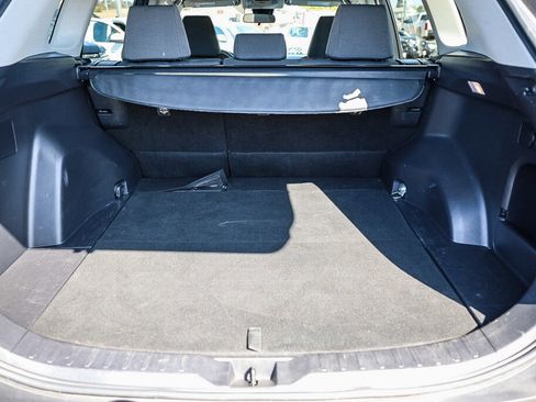 Certified 2022 Toyota RAV4 XLE FWD image 27