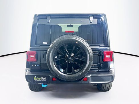 Used 2023 Jeep Wrangler Sahara w/ Cold Weather Group image 7