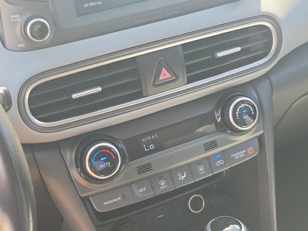 Used 2021 Hyundai Kona Limited FWD image 26