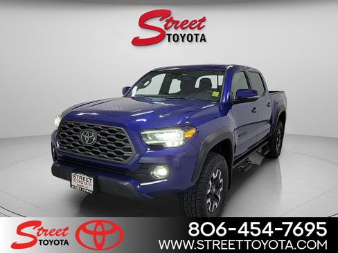 Certified 2022 Toyota Tacoma TRD Off-Road image 1