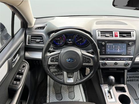 Used 2016 Subaru Outback 2.5i Premium AWD/4WD image 20