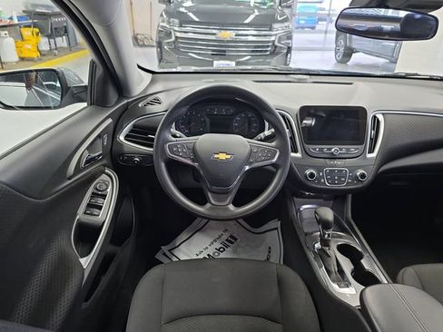 Certified 2024 Chevrolet Malibu LT image 12