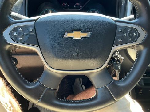 Used 2021 Chevrolet Colorado LT w/ Fleet Safety Package RWD image 13