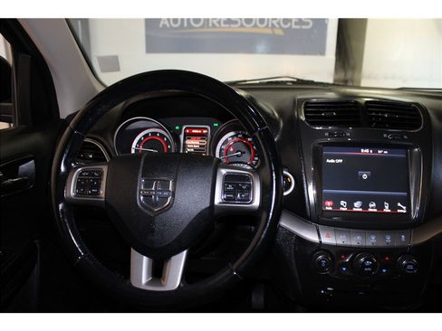 Used 2020 Dodge Journey Crossroad image 38