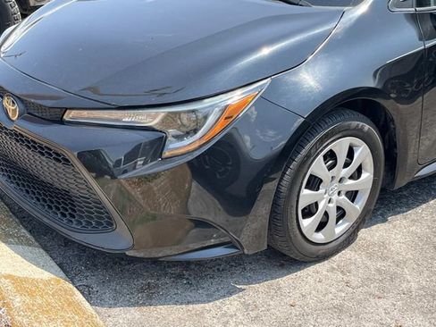 Used 2022 Toyota Corolla LE FWD image 8