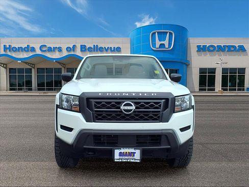 Used 2023 Nissan Frontier S w/ Technology Package image 8