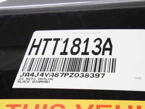 Used 2023 Mitsubishi Outlander SEL AWD/4WD image 35
