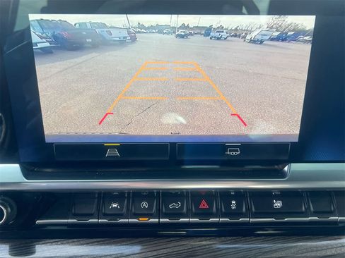 Used 2023 Chevrolet Silverado 1500 LT image 28