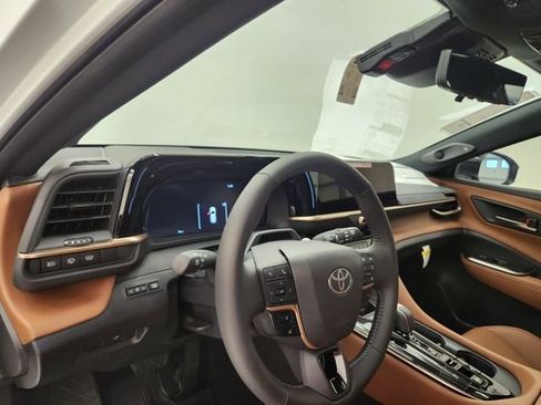 New 2026 Toyota Crown Signia w/ Advanced Technology Package AWD/4WD image 52