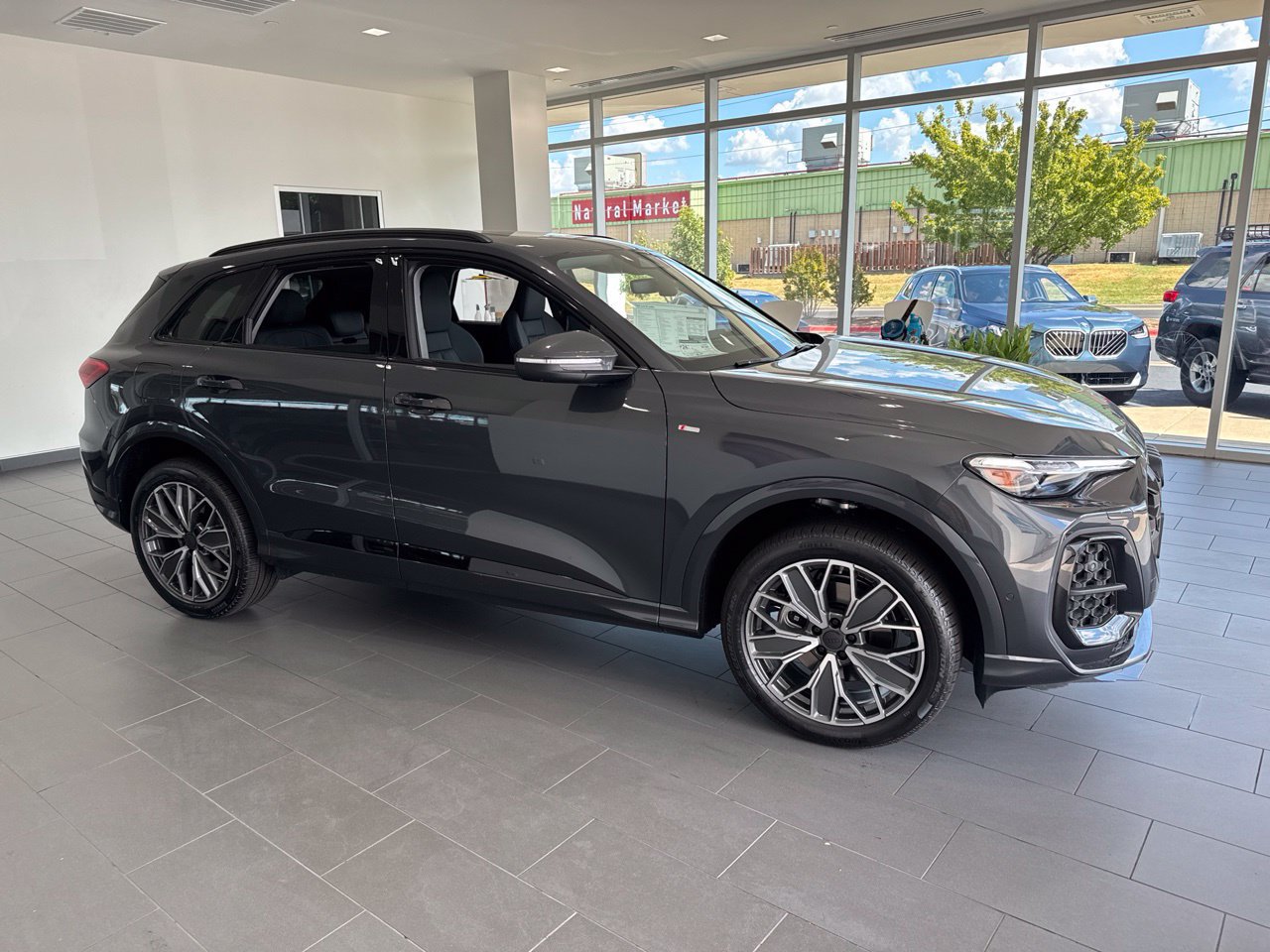 New 2026 Audi Q5 Premium Plus AWD/4WD image 1