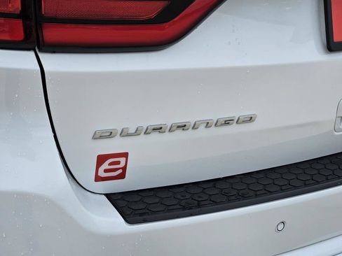 Used 2024 Dodge Durango GT RWD image 33