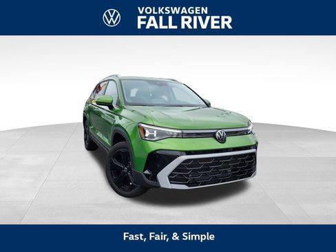 New 2026 Volkswagen Taos SEL AWD/4WD image 1