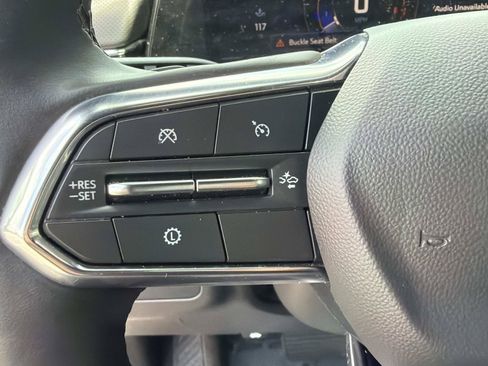 Used 2025 Chevrolet Suburban Premier RWD image 30
