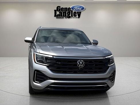 Used 2024 Volkswagen Atlas Cross Sport SEL Premium R-Line AWD/4WD image 6