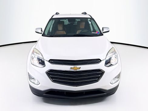 Used 2016 Chevrolet Equinox LTZ w/ Enhanced Convenience Package image 3
