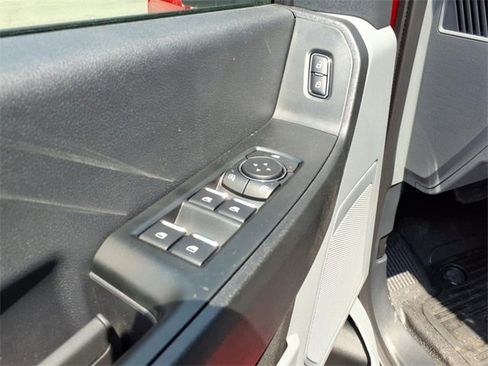 New 2025 Ford F550 4x4 Crew Cab image 13