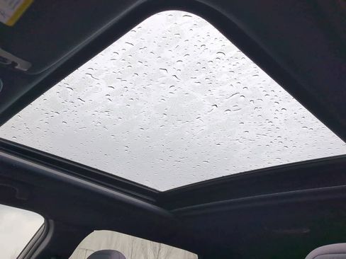 New 2026 Subaru Forester Premium image 18