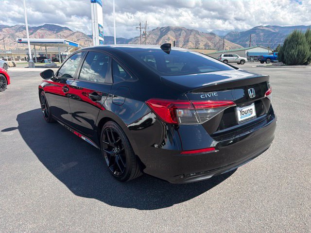 Used 2023 Honda Civic Sport image 6