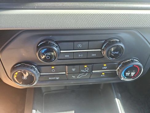 Certified 2022 Ford Bronco 2-Door AWD/4WD image 17