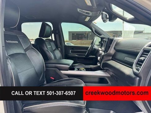 Used 2022 RAM 2500 Laramie AWD/4WD image 11