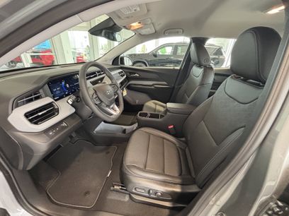 New 2027 Chevrolet Bolt LT w/ Comfort Package