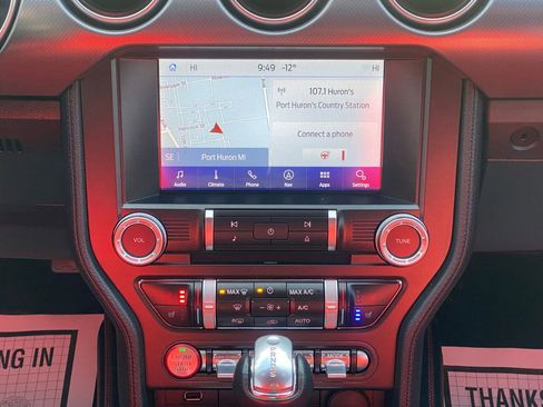 Used 2019 Ford Mustang GT Premium w/ Equipment Group 401A image 19