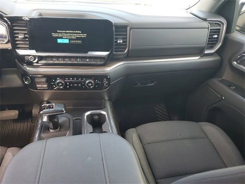 Used 2024 Chevrolet Silverado 1500 RST image 16