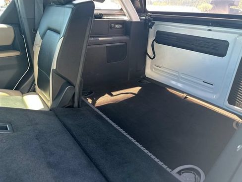 Used 2023 Ford Bronco Wildtrak AWD/4WD image 22