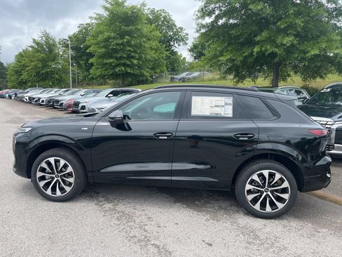 New 2026 Audi Q3 quattro 2.0T AWD/4WD image 4