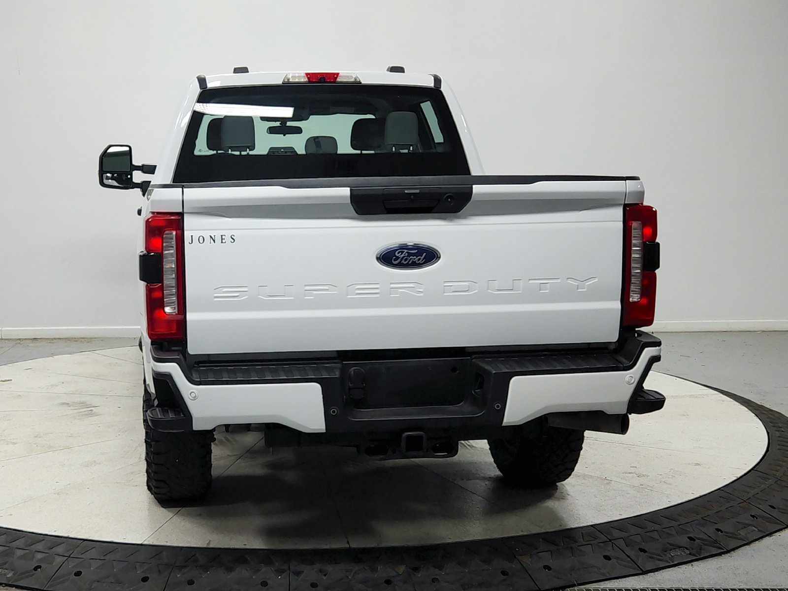 Used 2023 Ford F250 XL w/ STX Appearance Package AWD/4WD image 7
