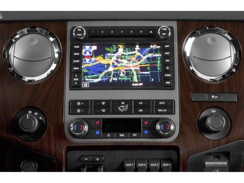 Used 2015 Ford F250 Lariat w/ Lariat Ultimate Package AWD/4WD image 11