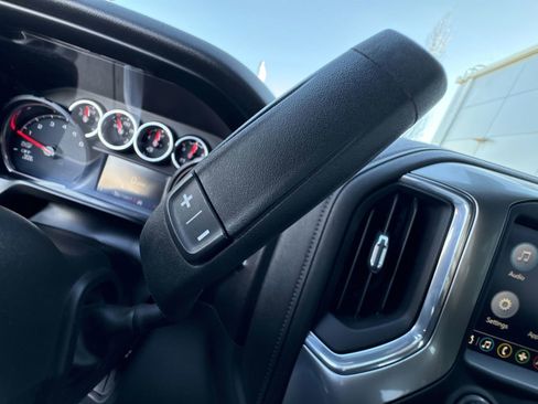 Used 2020 Chevrolet Silverado 1500 LT Trail Boss image 15