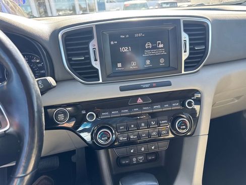 Used 2019 Kia Sportage EX w/ EX Premium Package image 5