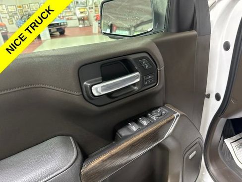 Used 2021 GMC Sierra 1500 Denali w/ Denali Ultimate Package AWD/4WD image 13
