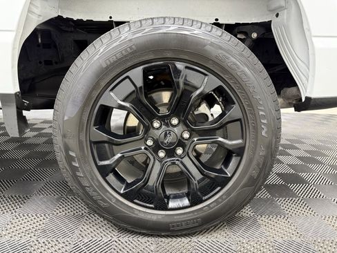 Used 2022 Ford F150 XLT w/ Equipment Group 302A High image 16