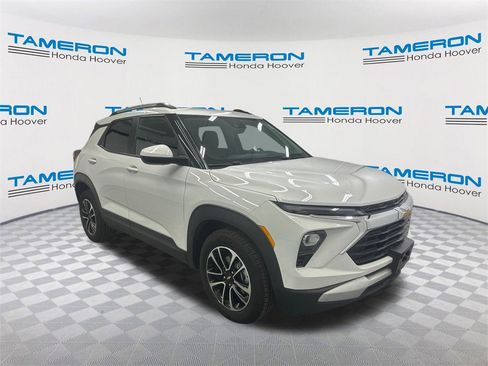 Used 2024 Chevrolet TrailBlazer LT image 7