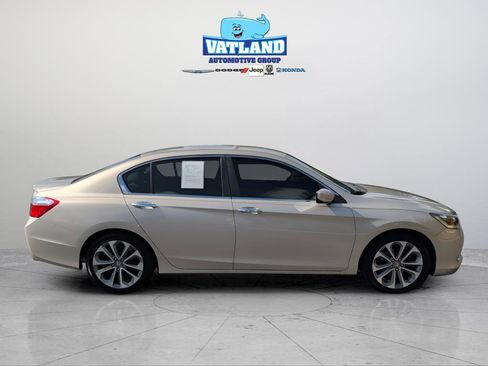 Used 2014 Honda Accord Sport image 6