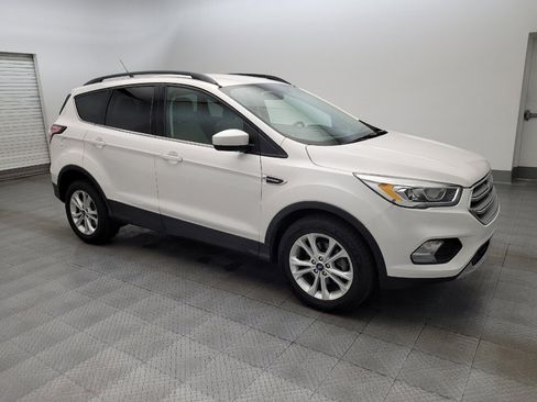 Used 2018 Ford Escape SEL image 11