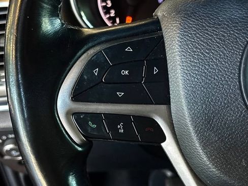 Used 2019 Jeep Grand Cherokee Limited RWD image 24