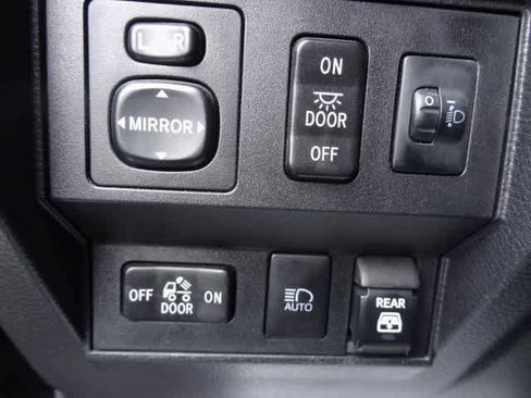 Used 2021 Toyota Tundra SR5 image 11