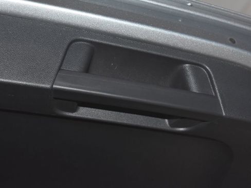 Used 2024 Volkswagen Taos S image 30