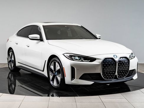 Used 2023 BMW i4 eDrive35 w/ Premium Package RWD image 12