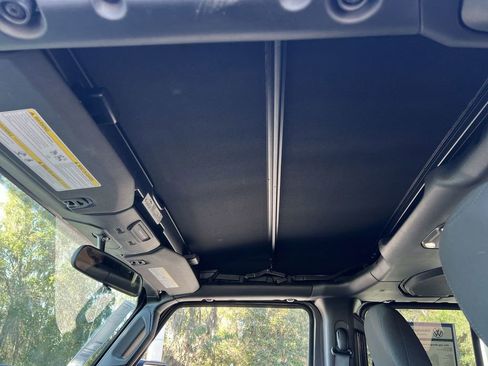 Used 2021 Jeep Wrangler Unlimited Sport image 24