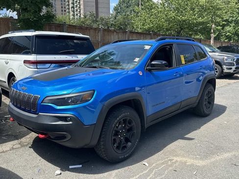 Used 2022 Jeep Cherokee Trailhawk w/ Sun, Sound & Nav Group AWD/4WD image 1