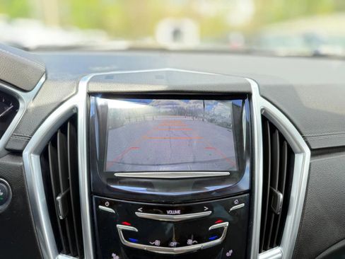 Used 2013 Cadillac SRX Luxury w/ Driver Awareness Package AWD/4WD image 16