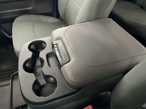 Used 2016 RAM 1500 ST w/ Popular Equipment Group AWD/4WD image 24