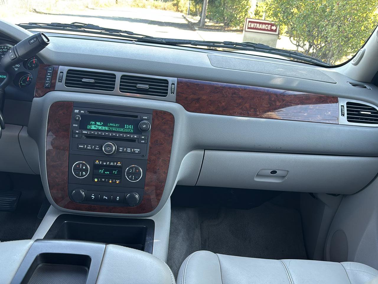 Used 2012 Chevrolet Tahoe 4WD LT w/ Luxury Package image 36