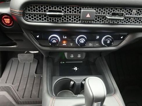 New 2026 Honda HR-V Sport image 4