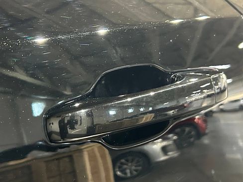 Used 2021 Dodge Durango SRT Hellcat w/ Premium Interior Group AWD/4WD image 19